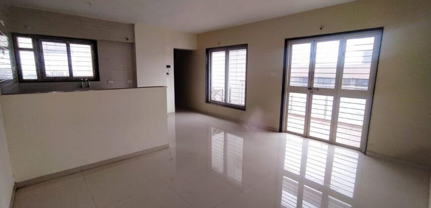 2 BHK Flat For Sale in Magarpatta Road