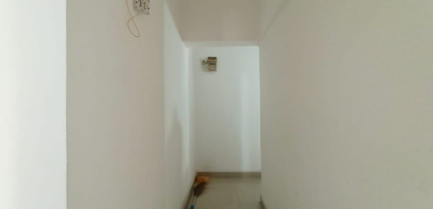 2 BHK Flat For Sale in Magarpatta Road