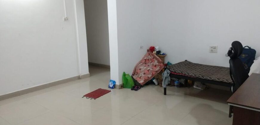 2 BHK Flat For Sale In Magarpatta Road Shanti Niketan Society