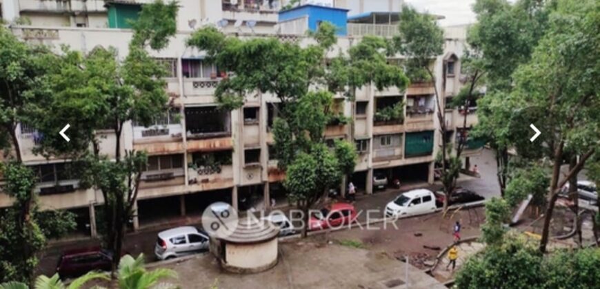 2 BHK Flat for Sale in Hadapsar Mantri Market