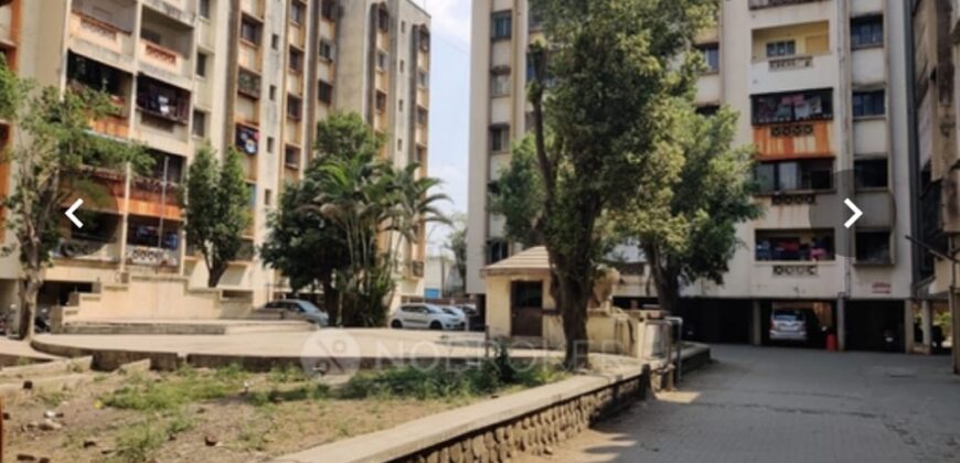 2 BHK Flat for Sale in Hadapsar Mantri Market