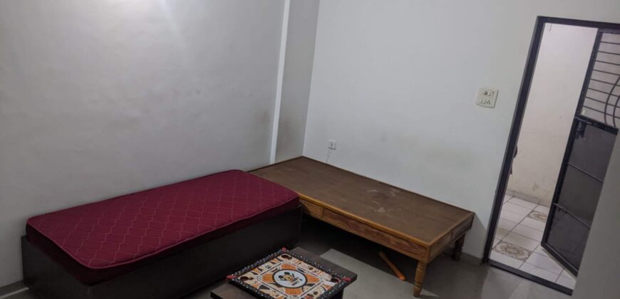 1 BHK Flat For Sale in Magarpara Road Greenfield Society