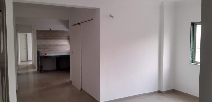 2 BHK Flat for Sale in Bhekrai Nagar Thorat Heights