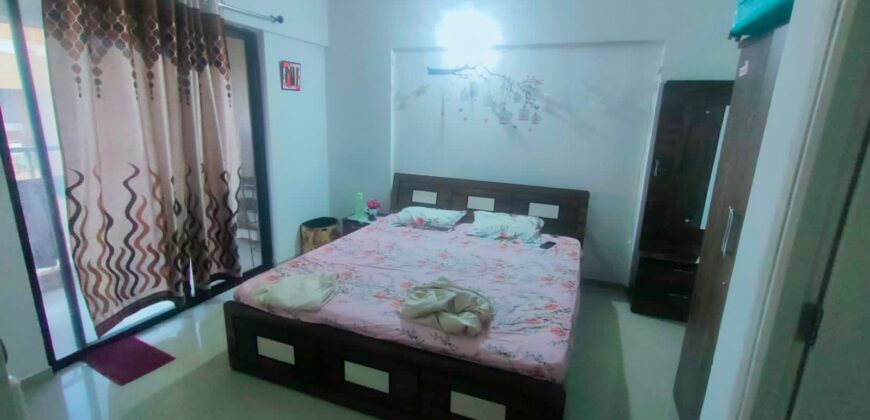 2 BHK Flat for Sale in Manjri Road Kalpataru Serenity