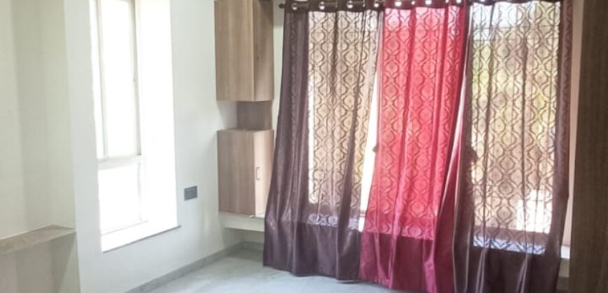 2 BHK Flat For Sale