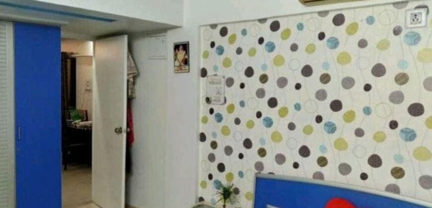 4 BHK Flat for Sale