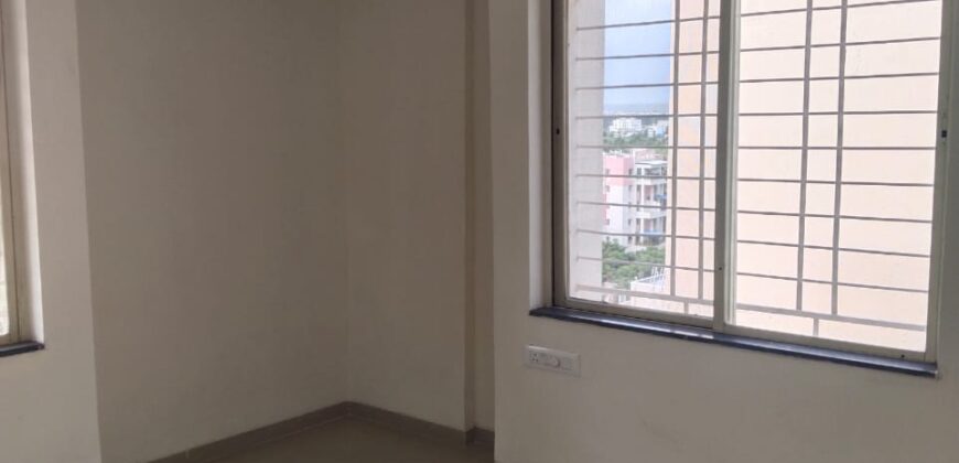 4BHK FLAT FOR SALE