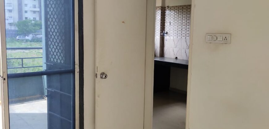 1 BHK Flat for sale